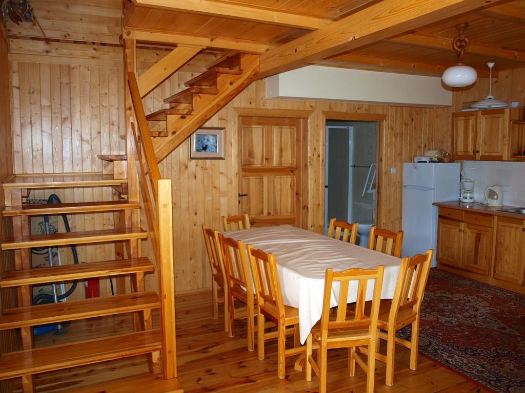 8-Osobowy Drewniany Domek Andrzej Choczewo Exterior photo
